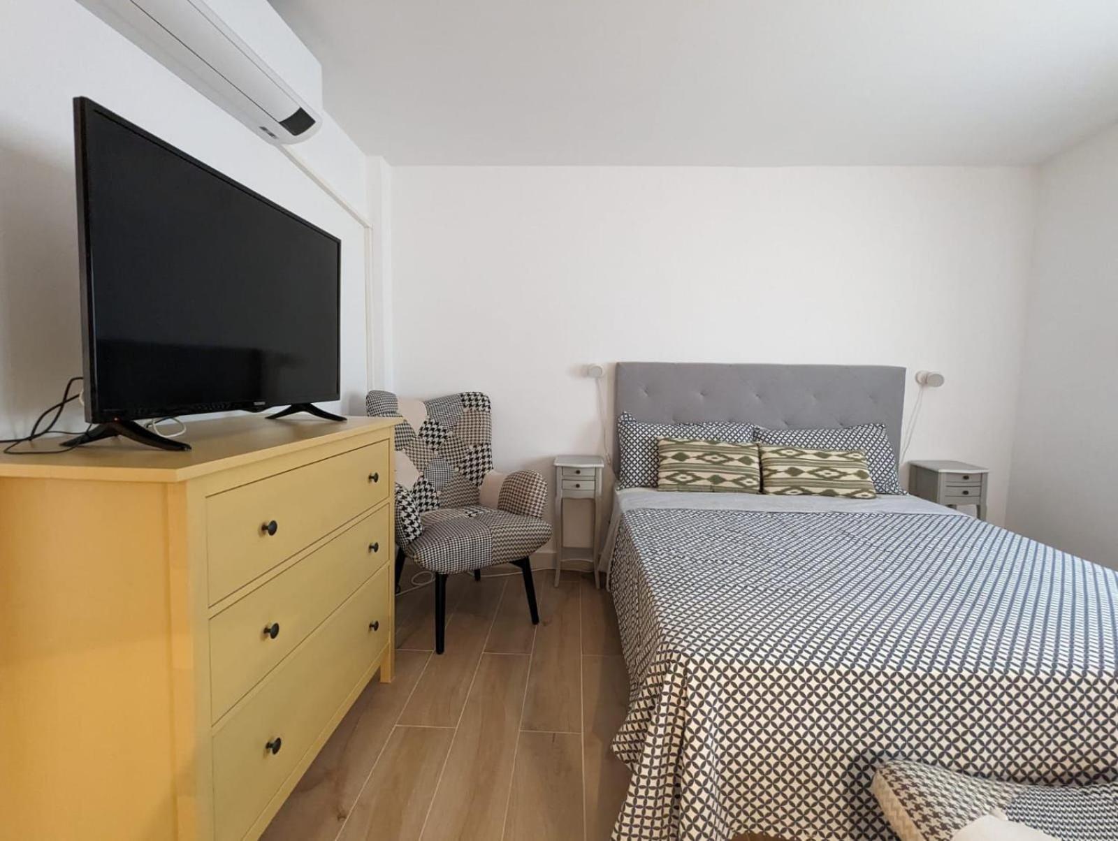 La Paloma Apartment ตาร์ราโกนา ภายนอก รูปภาพ